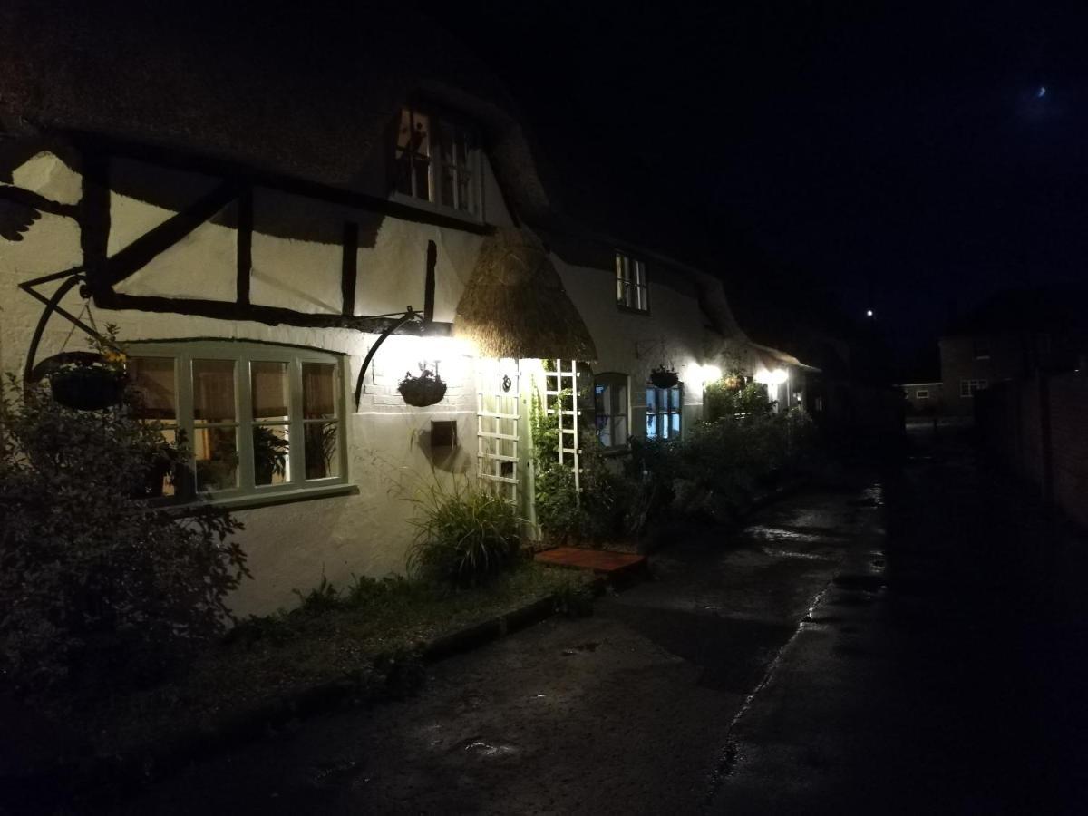 Michaelmas Cottage Upavon Exterior foto